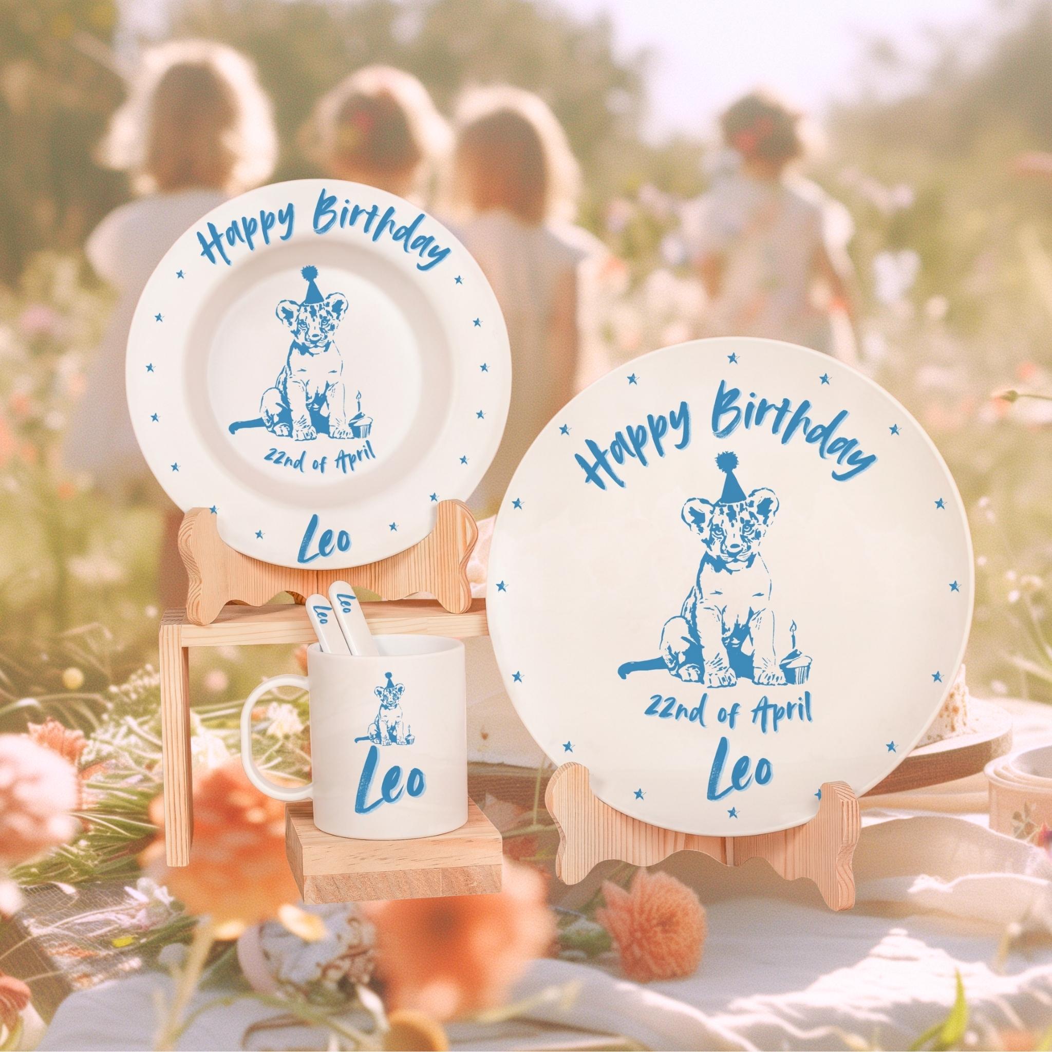 Republic of Venus™ personalized lion birthday tableware set